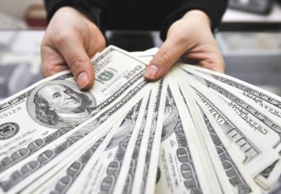 Dolar 2 liranın üzerinde
