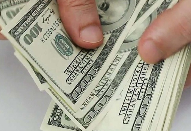 Dolar 7 liranın altına indi
