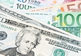 Dolar 7,40 seviyesine yakın seyrediyor