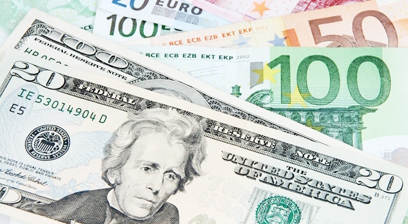 Dolar 7,40 seviyesine yakın seyrediyor