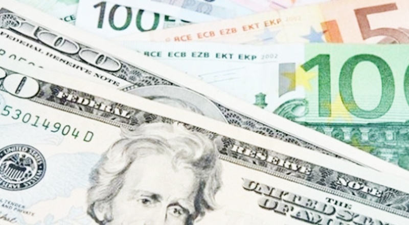 Dolar 7,6620 liradan, Avro 9,0800 liradan haftaya başladı