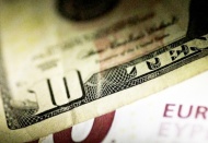 Dolar 7.93, Euro 9.31 ile güne başladı