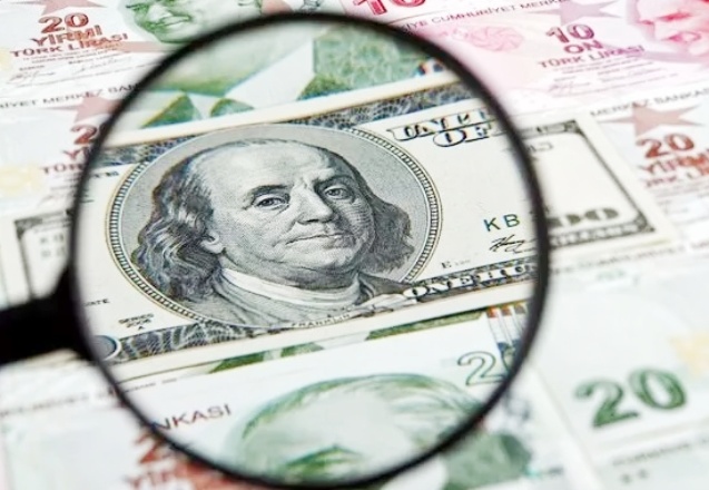 Dolar 7.95 oldu