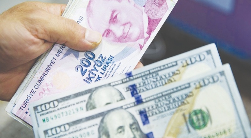 Dolar 8.60'larda zirveden sınırlı düşüşte
