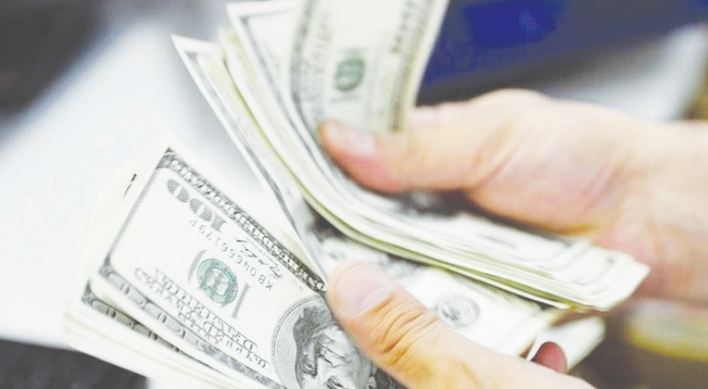 Dolar 9 seviyesine doğru tırmanıyor