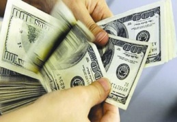 Dolar tarihi rekor kırdı