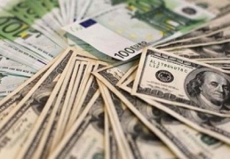 Dolar ve euro sert yükseldi