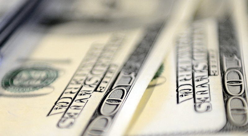 Dolar yeni güne 7.70 Avro 9.15 liradan başladı