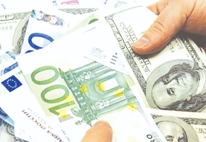 Dolar, yeni güne 8.50 lira dolayında başladı