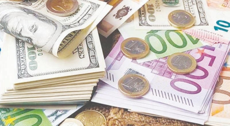 Dolar yeni güne 8.65'ten başladı; euro 10.30