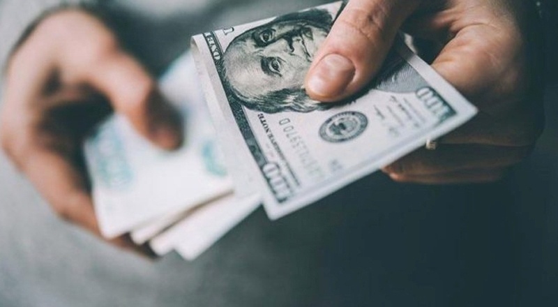 Dolar, yeni haftaya 7.34 TL seviyesinden başladı
