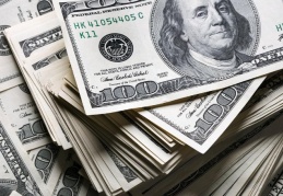 Dolardaki artışın etkisiyle döviz mevduatları 2.1 milyar dolar azaldı