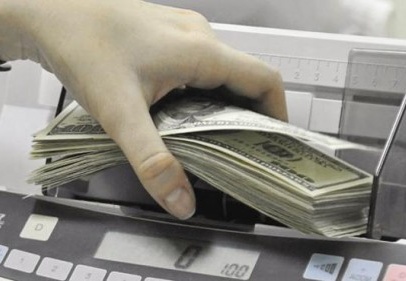 Dolardan tüm zamanların rekoru 