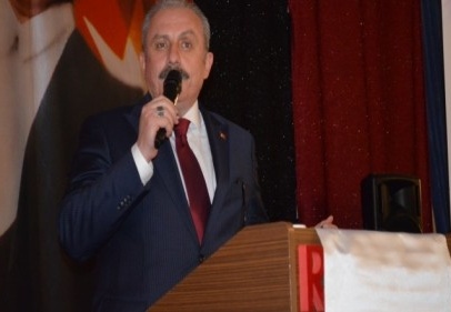 Doları basan, fiyatını belirleyen biz değiliz