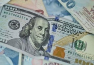 Dolar/TL yeni güne 9.98 seviyesinden rekorla başladı