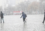 Akşamüzeri dolu ve sağanak yağmur etkili oldu