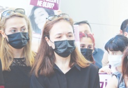 “Daha önce de cinayet işleyen birisi nasıl serbest kalabiliyor?”