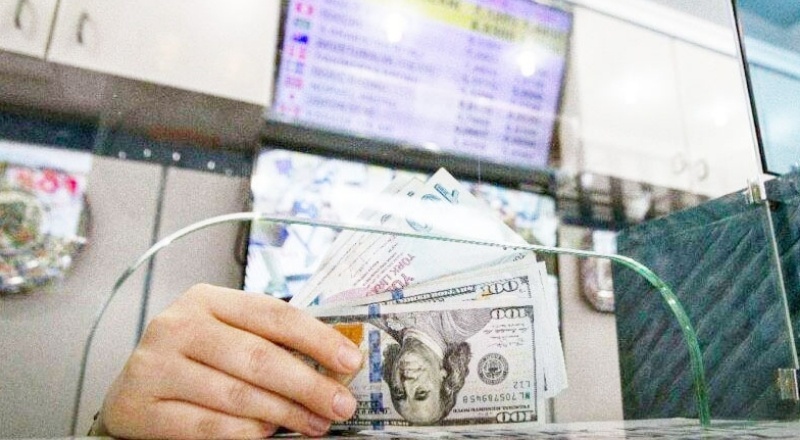 Döviz büroları kepenk indirdi