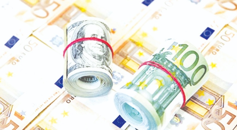 Döviz kurları dar bir bantta seyretmeye devam ediyor; dolar 8,68