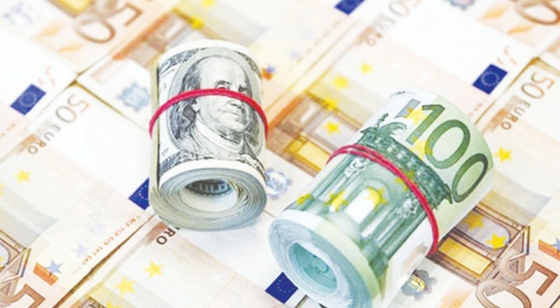 Döviz kurları güne yatay seyirle başladı; dolar 8.66