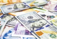 Döviz kurları haftanın son işlem gününe yatay başladı; dolar 8.87