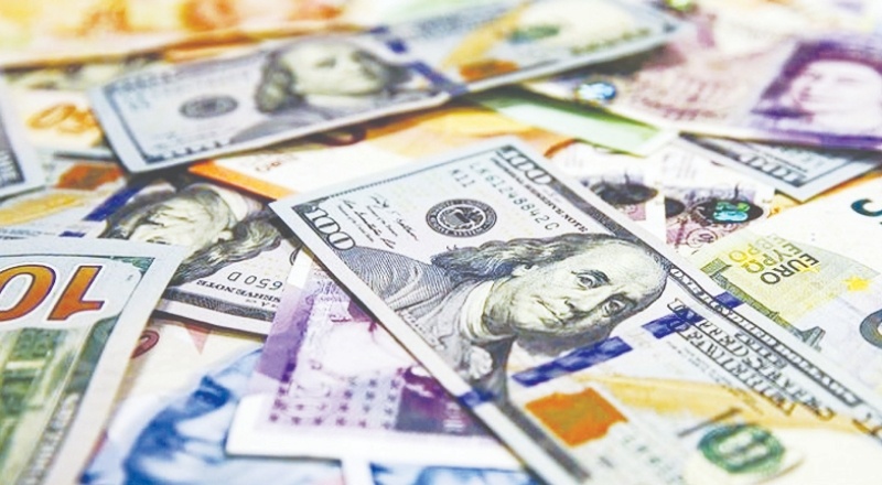Döviz kurları haftanın son işlem gününe yatay başladı; dolar 8.87