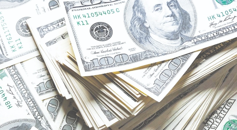 Döviz kurlarında yatay seyir devam ediyor; dolar 8.29