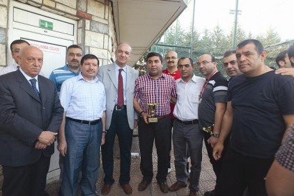 Dr. Ersin Arslan Turnuvası&#8217;nda kupalar sahiplerini buldu