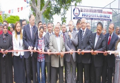 Dr. Ersin Arslan'ın adı parka verildi