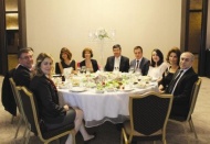 Dr. Ömer Güzel’e hizmet ödülü verildi