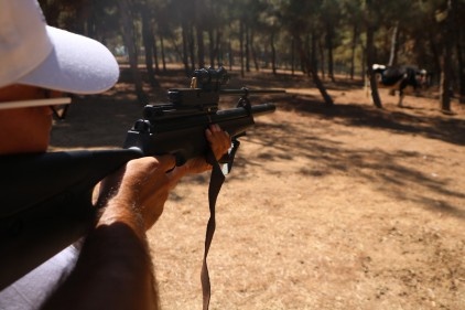 Droneli kurbanlık yakalama timi tatbikat yaptı