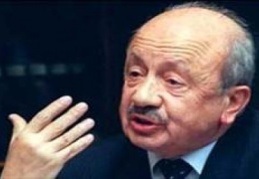 DSP'li eski bakan Türk, DSP’nin kapanarak, vakfa dönüştürülmesini önerdi 