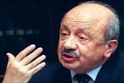 DSP&#039;li eski bakan Türk, DSP&#8217;nin kapanarak, vakfa dönüştürülmesini önerdi 