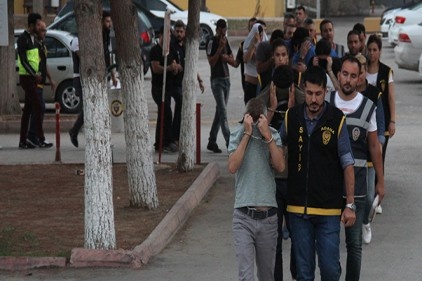 Düğün günü fuhuş operasyonundan gözaltına alındı 