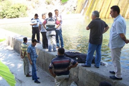 Düğün için gittiği Osmaniye&#8217;de sulama kanalında boğuldu