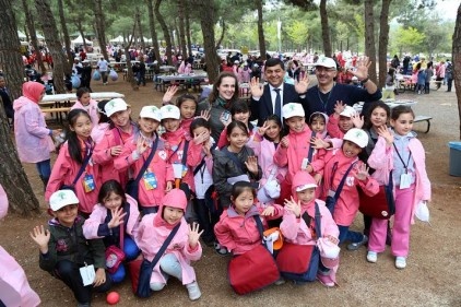 Dülük Tabiat Parkı&#8217;nda piknik şöleni vardı