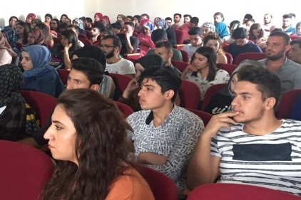 Dün geçmiş ve bizim bugünün kıymetini bilmemiz gerekiyor