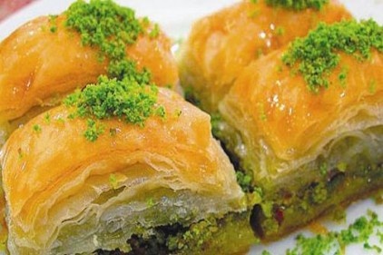 Dünya, artık baklava üretecek firma arıyor