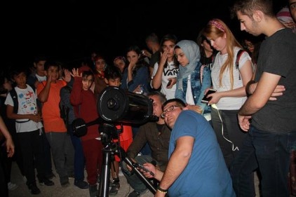 Dünya Astronomi Günü etkinlikleri yapılıyor