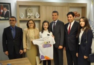Dünya barışının bütün dünya çocukları için çok önemli