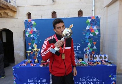 ‘Dünya Karate Şampiyonası’nda dünya 3’üncüsü oldu