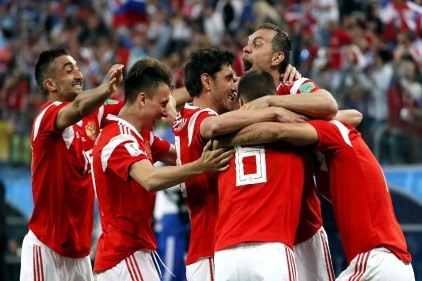 Dünya Kupası&#039;nda 4 ülke sıralamaları alt üst etti!