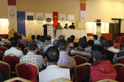 Dünyada her yıl 15 milyon kız çocuğu evlendiriliyor 