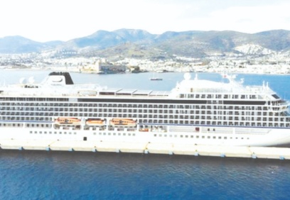 Dünyada yüzde 20 büyüyen kruvaziyer pazarı Türkiye’de neredeyse bitti