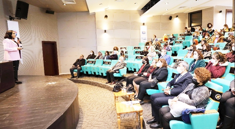 “Dünyadaki işlerin yüzde 66’sı kadınlar tarafından görülüyor”