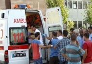 Duruşma çıkışı bıçaklı kavgada 4 kişi yaralandı