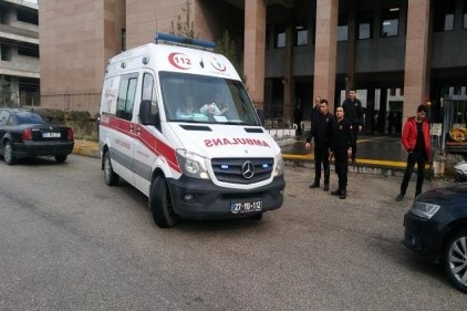 Duruşma çıkışı kavgada 2 kişi yaralandı
