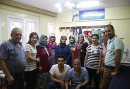 “Duyarlı bir nesil yetiştirmek için siz de işaret dilini öğrenin”