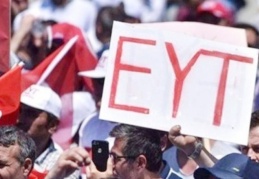 Düzenleme yürürlüğe girdiğinde 2,2 milyon EYT'li hemen emekli olabilecek