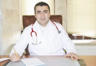 Ebeveynler bir bebek 18.ayda hala yürüyemiyorsa doktora başvurulmalı